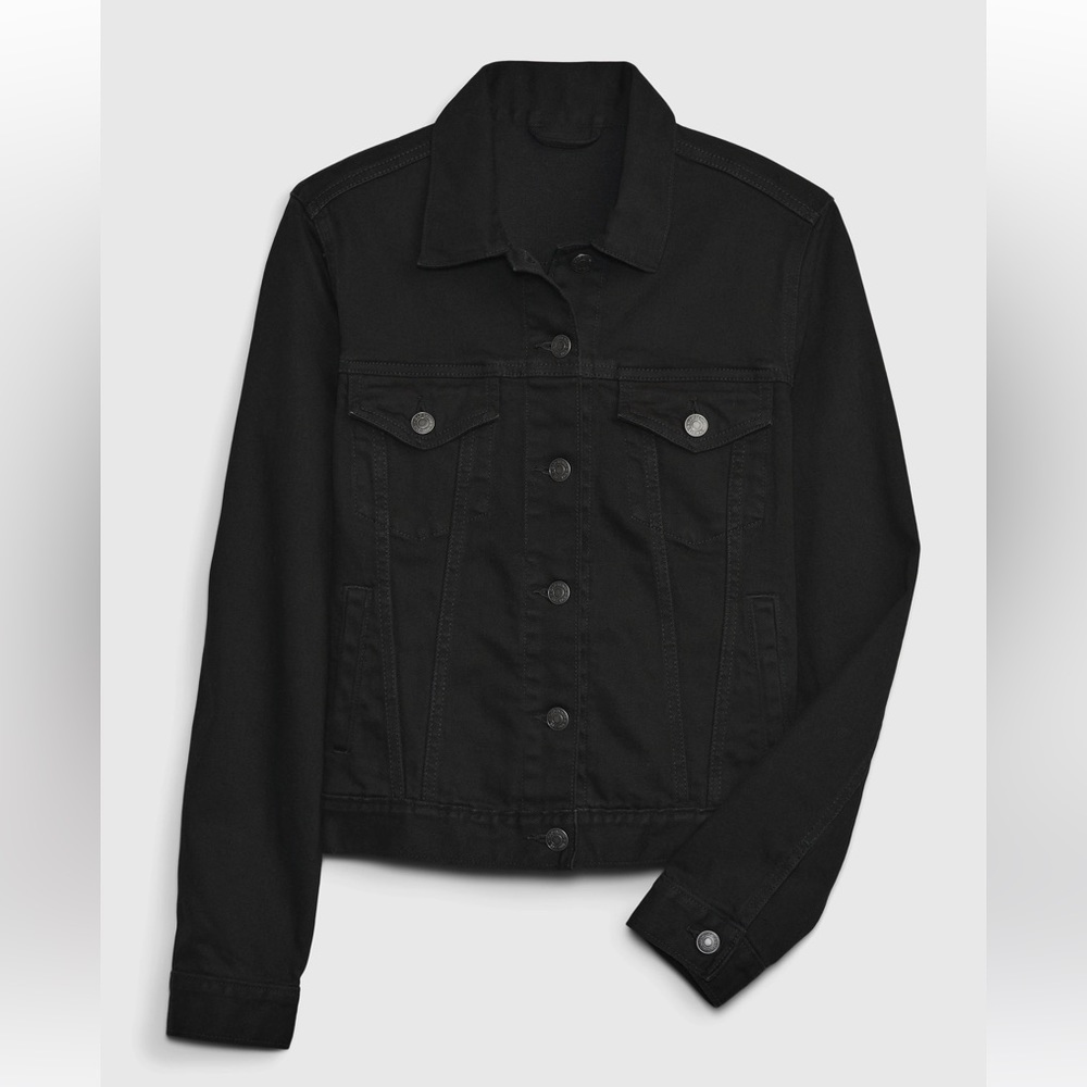 Gap icon denim Jacket in black - size extra small - in good pre-owned condition